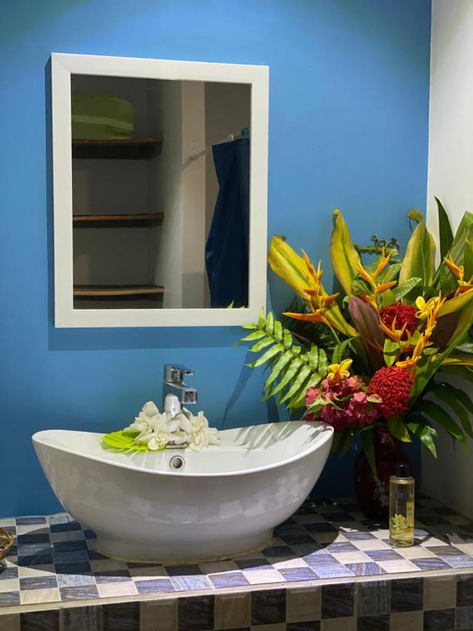 Vaiotaha Lodge Bora Bora Exteriör bild